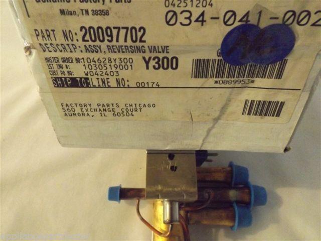 AMANA GOODMAN AIR CONDITIONER 20097702 REVERSING VALVe NEW IN BOX AMANA GOODMAN AIR CONDITIONER 20097702 REVERSING VALVe NEW IN BOX